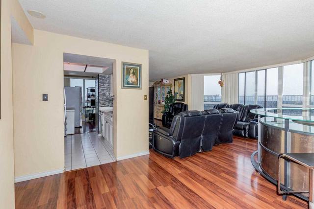 1603 - 1 Rowntree Rd, Condo with 2 bedrooms, 2 bathrooms and 2 parking in Toronto ON | Image 38