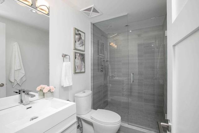 54 Havelock St, Townhouse with 3 bedrooms, 3 bathrooms and 1 parking in Toronto ON | Image 18
