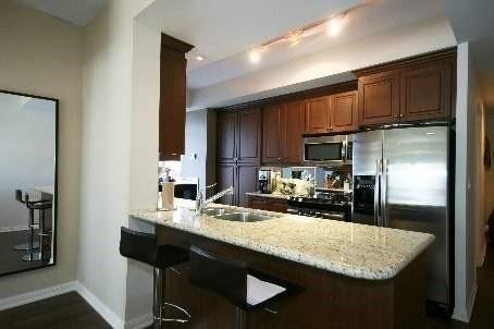 206 - 628 Fleet St, Condo with 2 bedrooms, 2 bathrooms and 1 parking in Toronto ON | Image 2