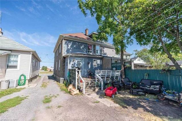 94 Eastchester Ave, House semidetached with 3 bedrooms, 1 bathrooms and 1 parking in St. Catharines ON | Image 17