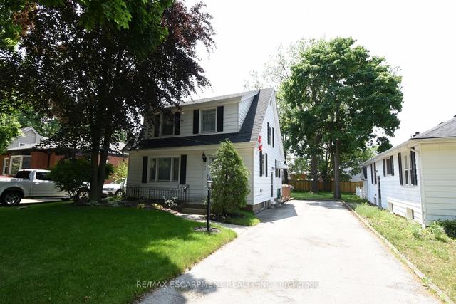 289 Mill St N, House detached with 3 bedrooms, 2 bathrooms and 3 parking in Hamilton ON | Image 12