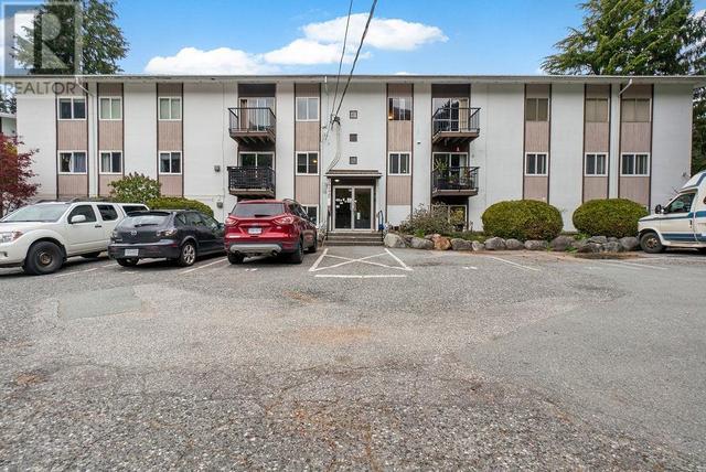 27 - 38175 Westway Avenue, Condo with 3 bedrooms, 2 bathrooms and 1 parking in Squamish BC | Image 1