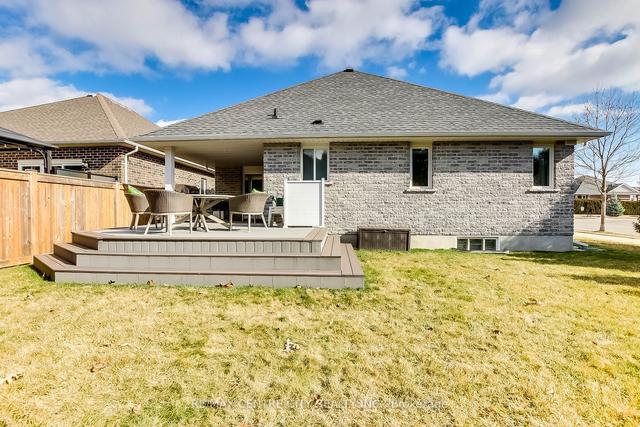 2 Blairmont Terr, House detached with 2 bedrooms, 3 bathrooms and 4 parking in St. Thomas ON | Image 27