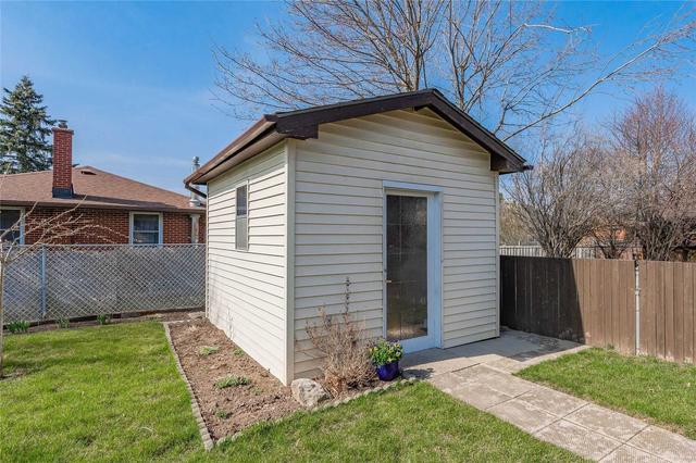 48 Paul Ave, House detached with 2 bedrooms, 2 bathrooms and 3 parking in Guelph ON | Image 33