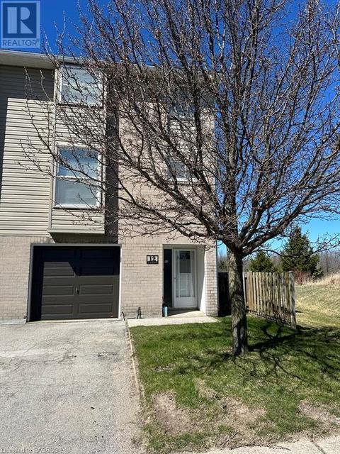 12 - 12 Philip Place, Condo with 3 bedrooms, 1 bathrooms and 2 parking in Kincardine ON | Card Image