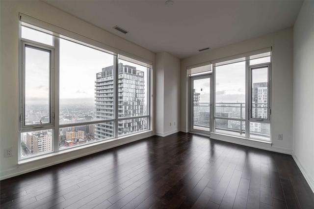 3402 - 21 Widmer St, Condo with 2 bedrooms, 3 bathrooms and 1 parking in Toronto ON | Image 11