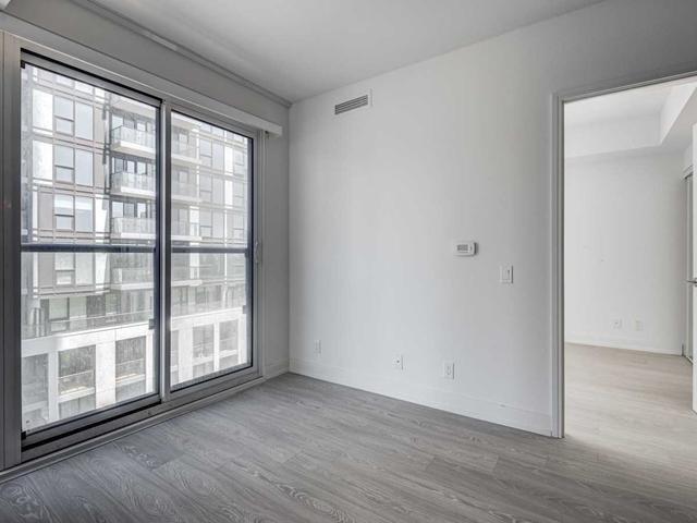 1002 - 181 Dundas St E, Condo with 1 bedrooms, 1 bathrooms and 0 parking in Toronto ON | Image 6