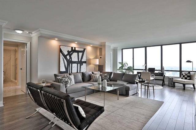 1807 - 65 Skymark Dr, Condo with 2 bedrooms, 2 bathrooms and 1 parking in Toronto ON | Image 3