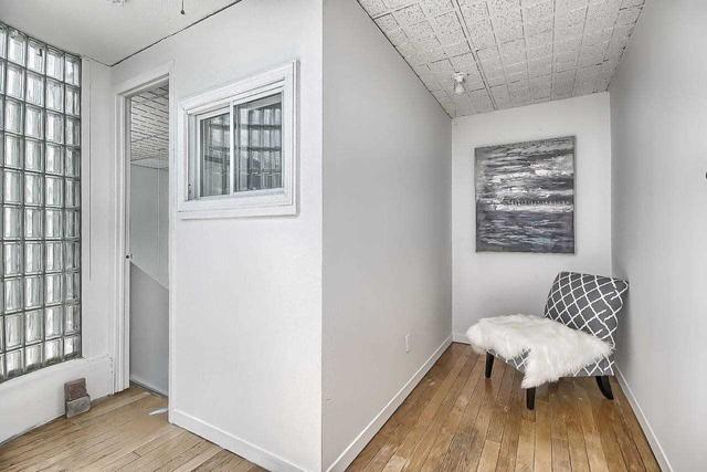 812 - 39 Kimbercroft Crt, Condo with 2 bedrooms, 2 bathrooms and 1 parking in Toronto ON | Image 7