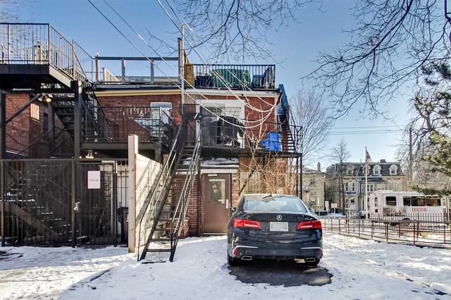 unit 1 - 194 Carlton St, House attached with 1 bedrooms, 2 bathrooms and 1 parking in Toronto ON | Image 17