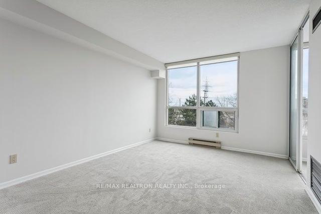 402 - 4450 Tucana Crt, Condo with 2 bedrooms, 2 bathrooms and 2 parking in Mississauga ON | Image 7