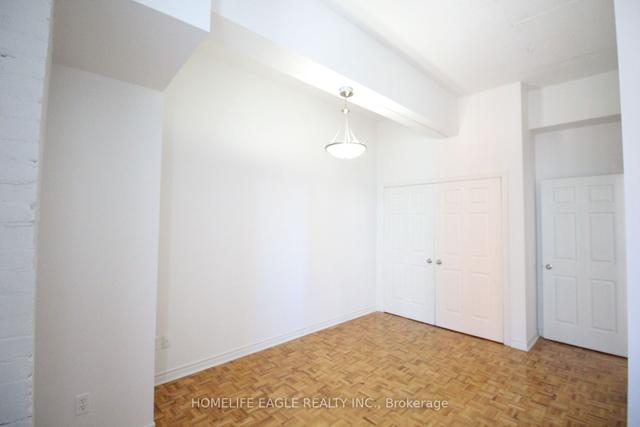 320 - 1401 Dupont St, Condo with 2 bedrooms, 1 bathrooms and 1 parking in Toronto ON | Image 5