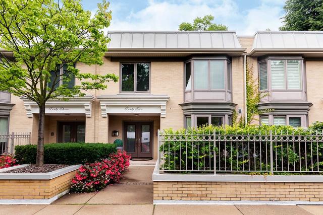 42 Lower Village Gate, Townhouse with 3 bedrooms, 4 bathrooms and 2 parking in Toronto ON | Image 12