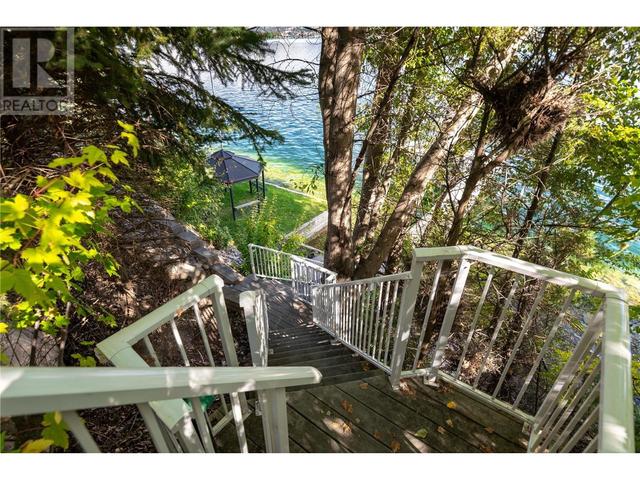 4069 Westside Road N, House detached with 5 bedrooms, 5 bathrooms and 12 parking in Central Okanagan West BC | Image 45