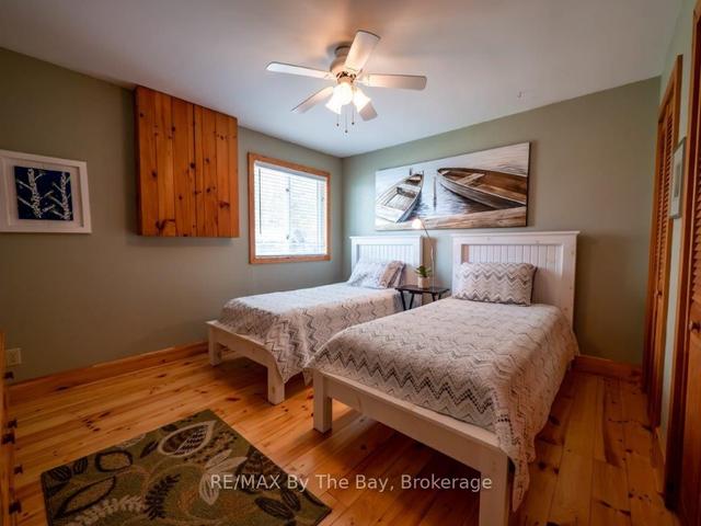 2694 Island 1040, House detached with 3 bedrooms, 2 bathrooms and 0 parking in Georgian Bay ON | Image 24
