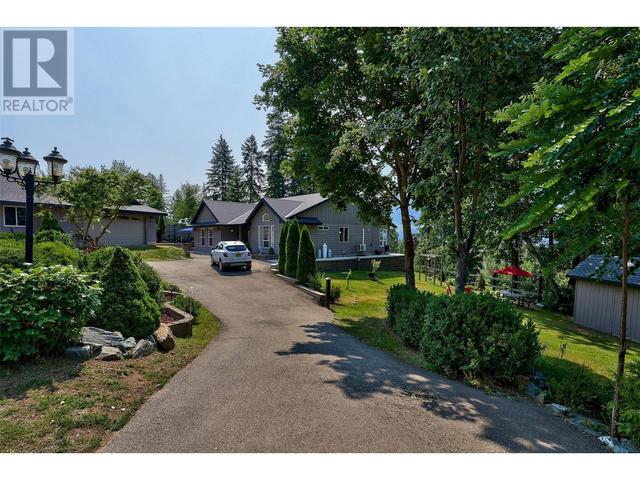 15 - 2481 Squilax Anglemont Road, House detached with 3 bedrooms, 2 bathrooms and 2 parking in Columbia Shuswap F BC | Image 32