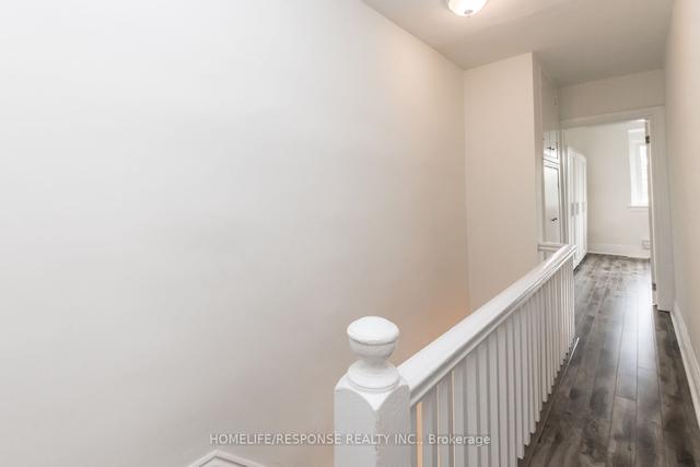 upper - 20 Golden Ave, House semidetached with 3 bedrooms, 1 bathrooms and 2 parking in Toronto ON | Image 15