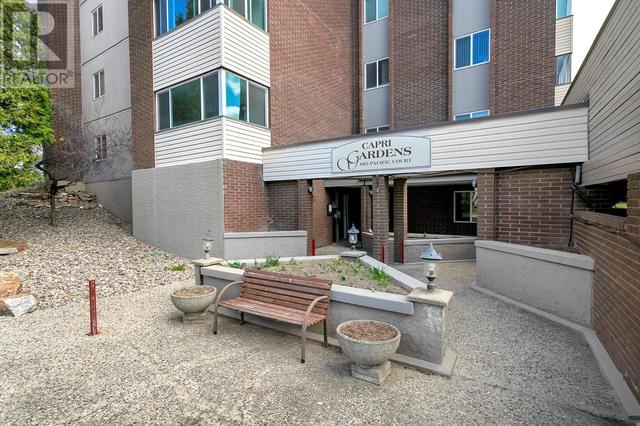 504 - 1915 Pacific Court, Condo with 3 bedrooms, 2 bathrooms and 1 parking in Kelowna BC | Image 25