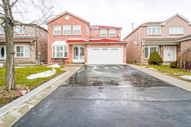 20 Redwing Crt, House detached with 4 bedrooms, 4 bathrooms and 5 parking in Brampton ON | Image 12