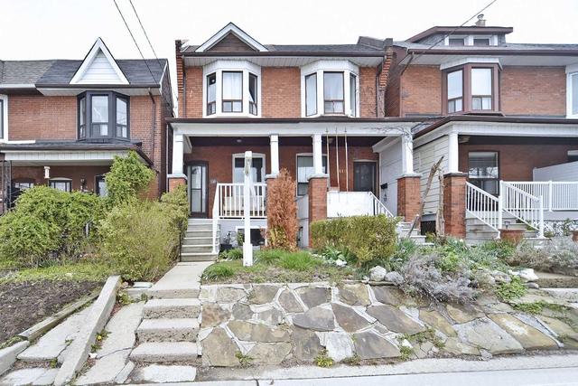 110 1/2 Mackay Ave, House semidetached with 3 bedrooms, 2 bathrooms and 1 parking in Toronto ON | Image 1