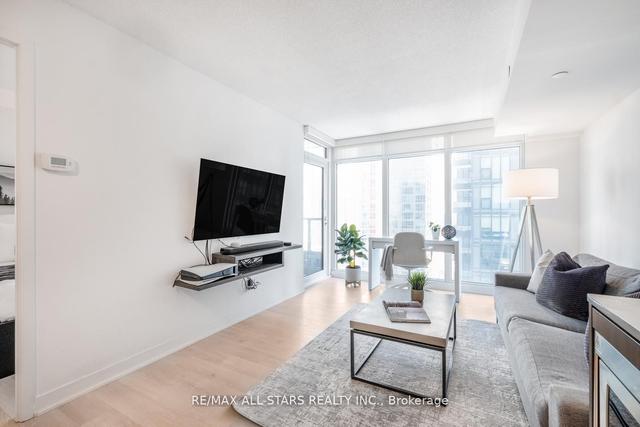 1809 - 80 Queens Wharf Rd, Condo with 1 bedrooms, 1 bathrooms and 0 parking in Toronto ON | Image 20