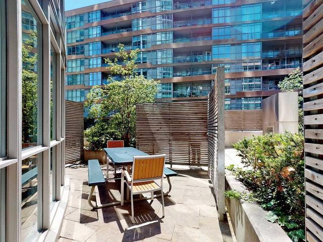 233 - 21 Iceboat Terr, Condo with 1 bedrooms, 1 bathrooms and 0 parking in Toronto ON | Image 8