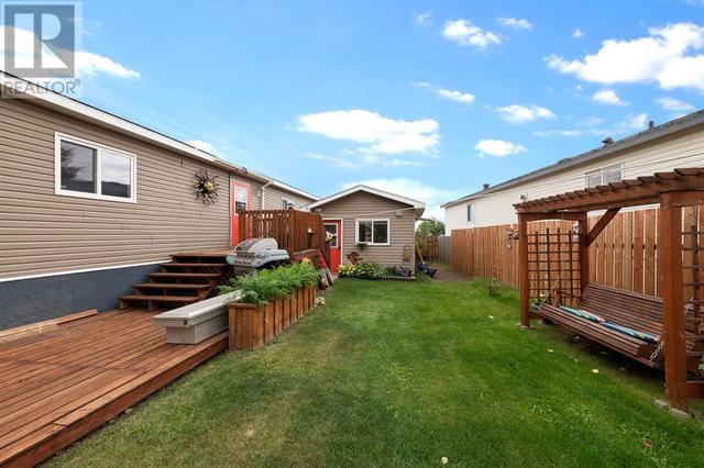 185 Card Crescent, House other with 3 bedrooms, 2 bathrooms and 5 parking in Wood Buffalo AB | Image 13