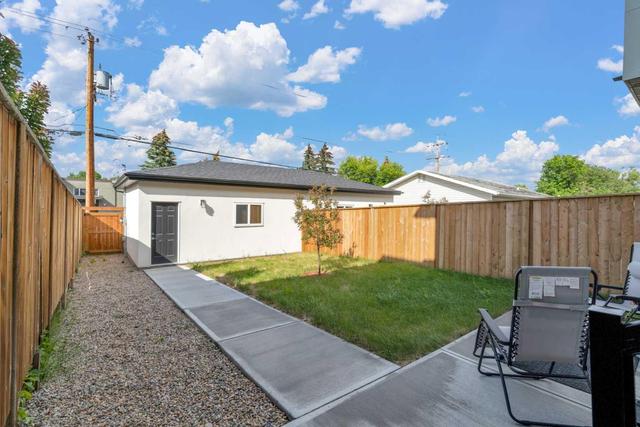 4126 7 Avenue Sw, Home with 4 bedrooms, 3 bathrooms and 2 parking in Calgary AB | Image 42