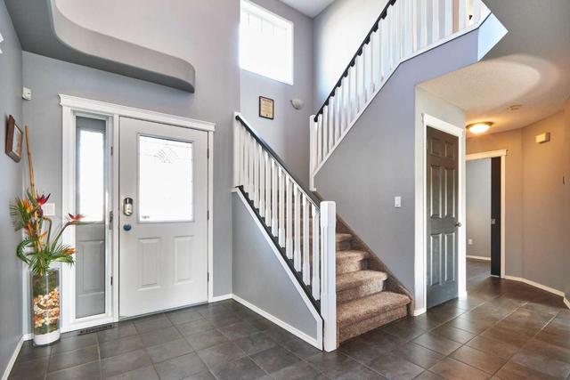 637 Stark Way Se, House detached with 5 bedrooms, 3 bathrooms and 4 parking in Medicine Hat AB | Image 4