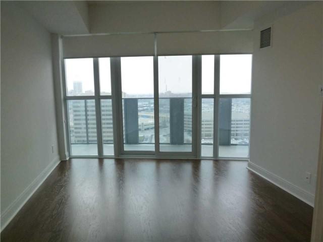1905 - 60 Absolute Ave, Condo with 2 bedrooms, 2 bathrooms and 1 parking in Mississauga ON | Image 3