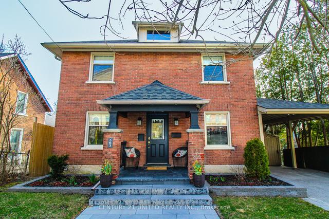 363 Rogers St, House detached with 4 bedrooms, 4 bathrooms and 2 parking in Peterborough ON | Image 1