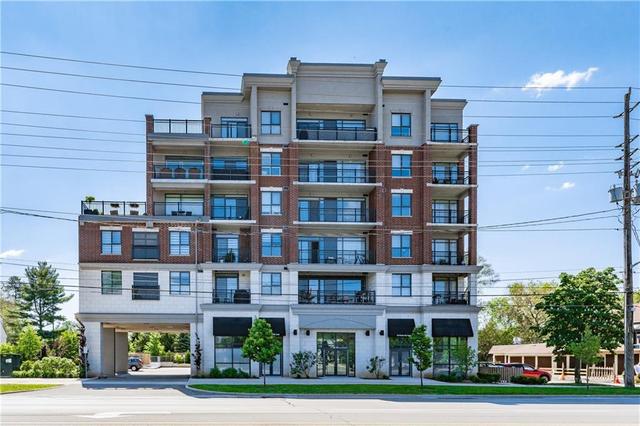 205 - 34 Plains Road, Condo with 2 bedrooms, 2 bathrooms and null parking in Burlington ON | Image 1