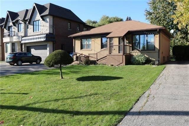 372 Drewry Ave, House detached with 3 bedrooms, 1 bathrooms and 4 parking in Toronto ON | Card Image