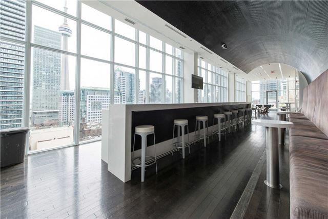 1004 - 126 Simcoe St, Condo with 2 bedrooms, 2 bathrooms and 1 parking in Toronto ON | Image 17