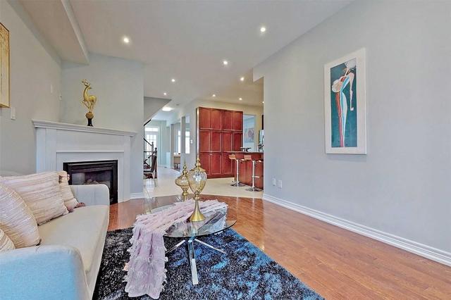 9 Starry Sky Ave, House detached with 4 bedrooms, 4 bathrooms and 3 parking in Markham ON | Image 6