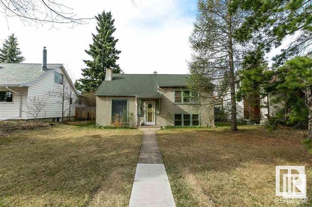 11618 76 Av Nw, House detached with 4 bedrooms, 2 bathrooms and null parking in Edmonton AB | Image 1