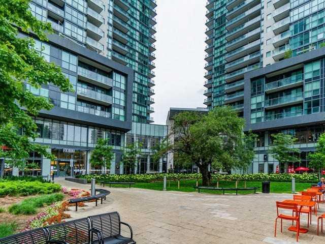 Lph201 - 5168 Yonge St S, Condo with 2 bedrooms, 2 bathrooms and 1 parking in Toronto ON | Image 2