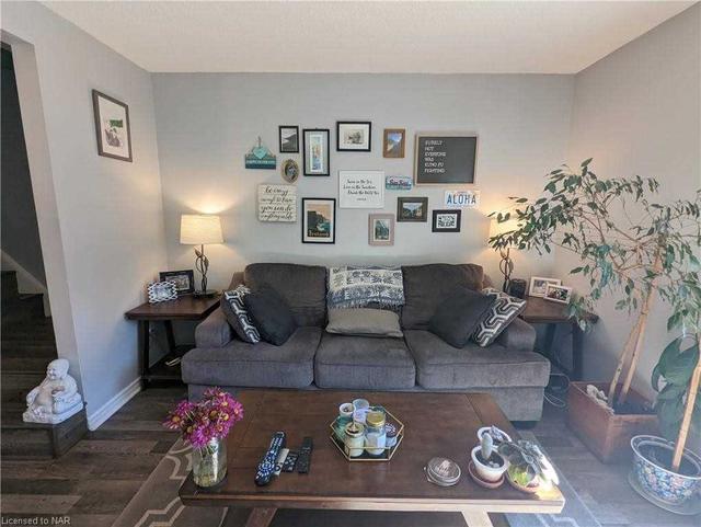 19 - 302 Vine St, Townhouse with 2 bedrooms, 2 bathrooms and 1 parking in St. Catharines ON | Image 16