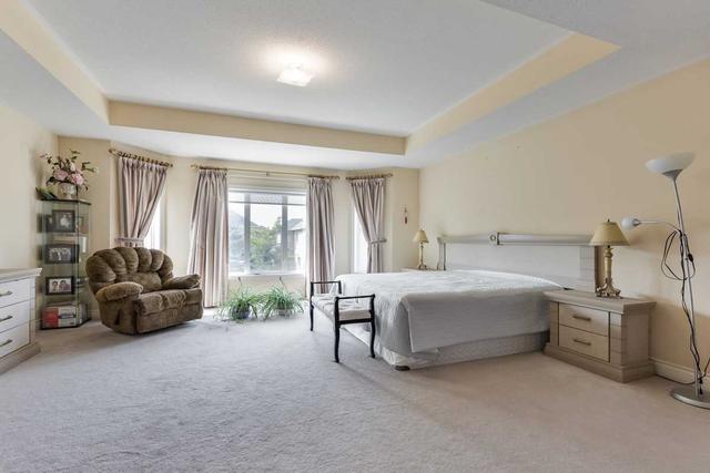 22 Odessa Cres, House detached with 4 bedrooms, 5 bathrooms and 9 parking in Markham ON | Image 18