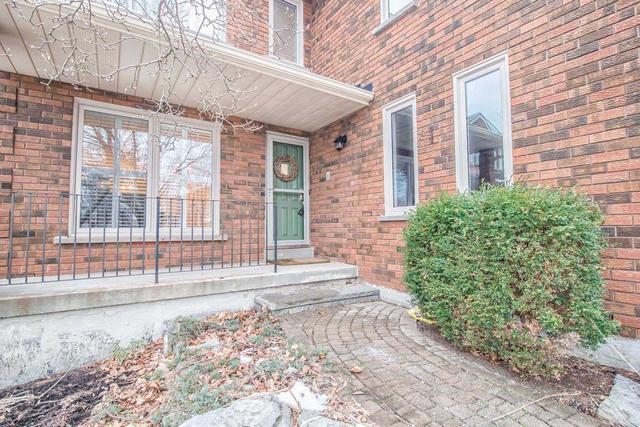 2082 Teeside Crt, House detached with 4 bedrooms, 4 bathrooms and 4 parking in Mississauga ON | Image 19