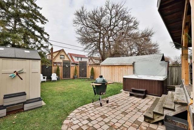 15 Fairfield Ave, House detached with 3 bedrooms, 1 bathrooms and 3 parking in Hamilton ON | Image 14