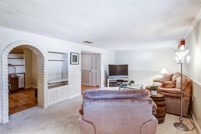2379 Duncaster Dr, House detached with 3 bedrooms, 2 bathrooms and 3 parking in Burlington ON | Image 8