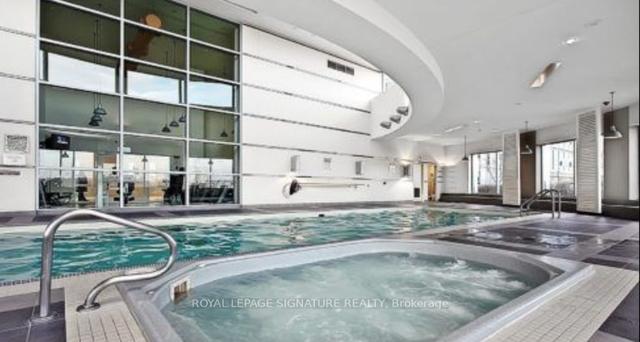 1702 - 38 Lee Centre Dr, Condo with 1 bedrooms, 1 bathrooms and 1 parking in Toronto ON | Image 10