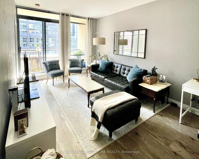 915 - 438 King St W, Condo with 1 bedrooms, 2 bathrooms and 1 parking in Toronto ON | Image 6
