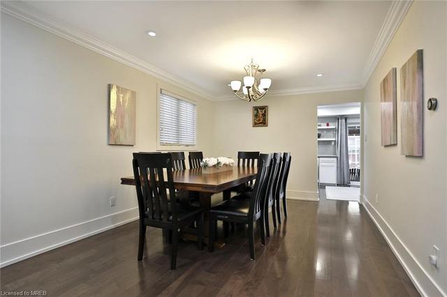 3088 Mccarthy Court, House detached with 4 bedrooms, 3 bathrooms and 3 parking in Mississauga ON | Image 9