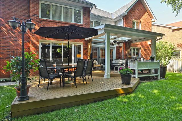 3655 St Laurent Crt, House detached with 5 bedrooms, 4 bathrooms and 6 parking in Mississauga ON | Image 9
