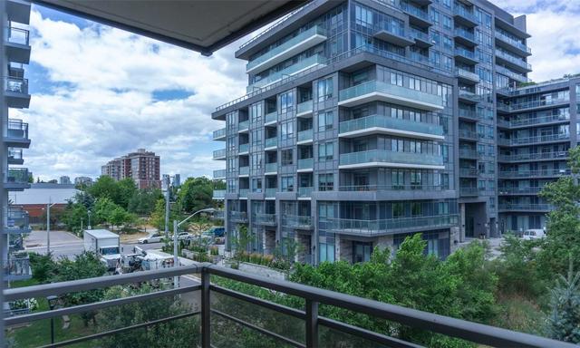 404 - 19 Barberry Pl, Condo with 1 bedrooms, 1 bathrooms and 1 parking in Toronto ON | Image 9