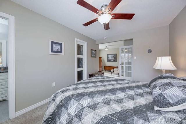 104 Seline Cres, House detached with 2 bedrooms, 3 bathrooms and 6 parking in Barrie ON | Image 5