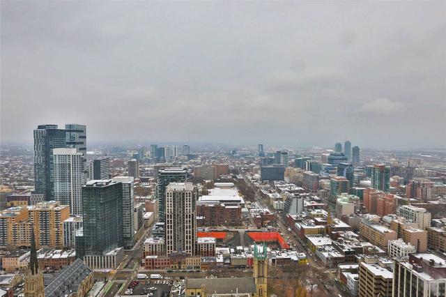 3903 - 197 Yonge St, Condo with 1 bedrooms, 1 bathrooms and 0 parking in Toronto ON | Image 4