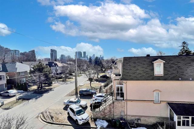 71b Finch Ave W, House attached with 3 bedrooms, 3 bathrooms and 1 parking in Toronto ON | Image 33